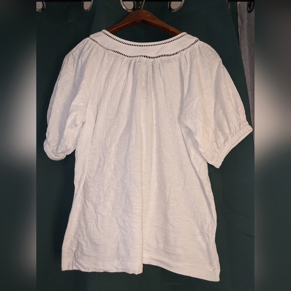 White Top Loft - Picture 7 of 7